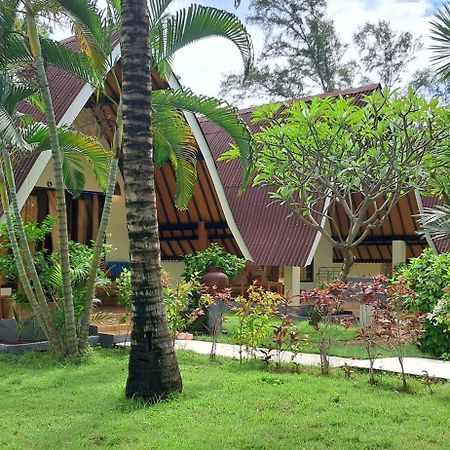 Salili Bungalow Gili Air Exterior foto